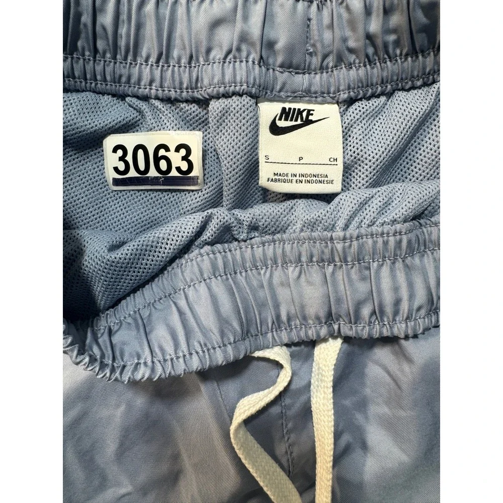 Nike Athletic Shorts Mens Small Blue